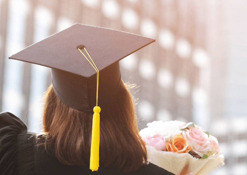 Fiori e corone d’alloro per la laurea